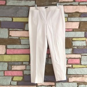 Talbots white Chatham side zip pants size 14. Never worn. Tags attached.